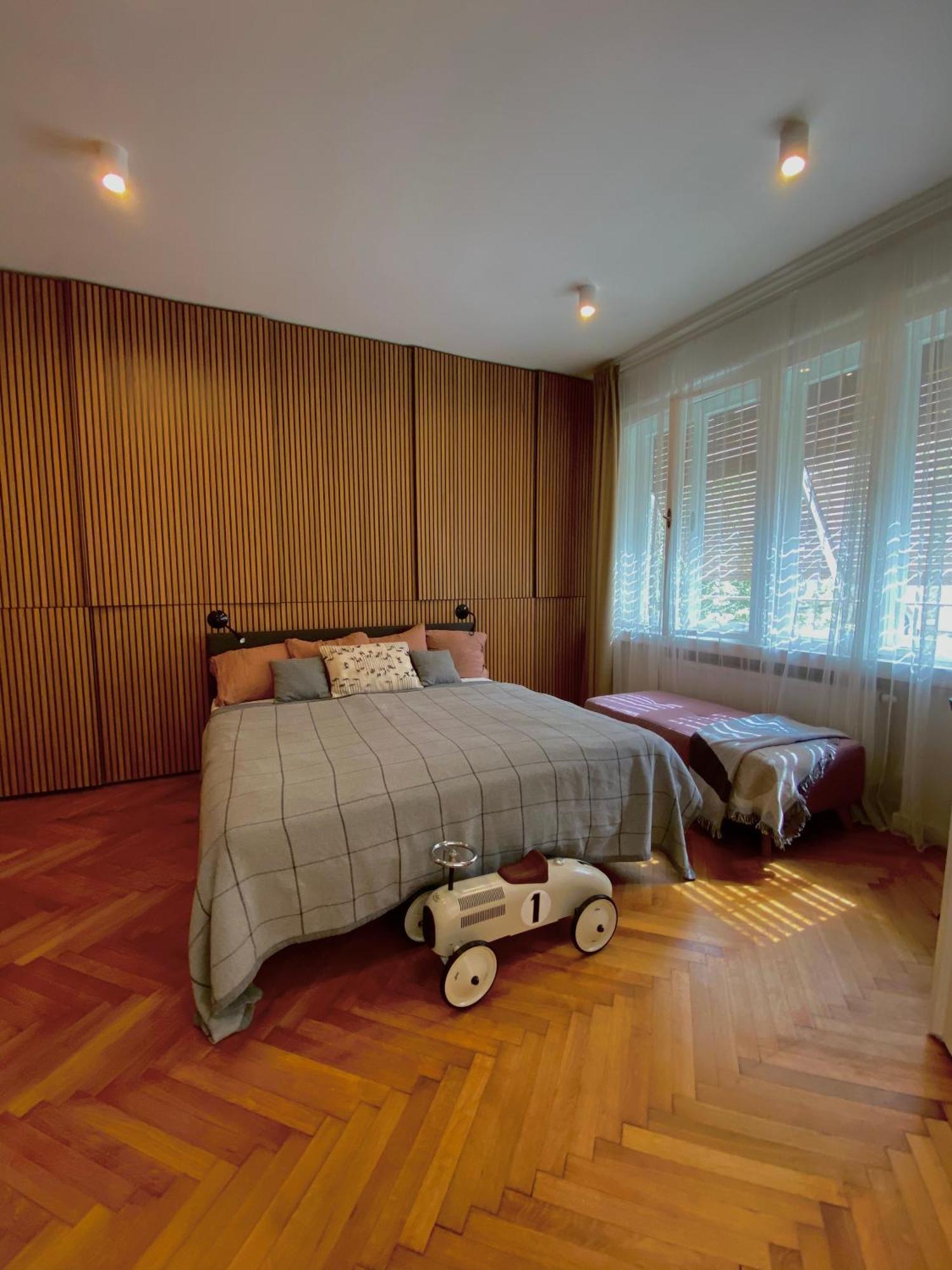 Franakrala Apartment In Old Town Close To Presidential Palace Bratislava Buitenkant foto